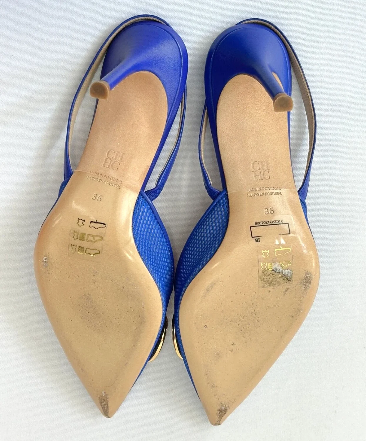 CAROLINA HERRERA 36 Slingback 80 网眼泵 5.5 蓝色金色标志扣背-