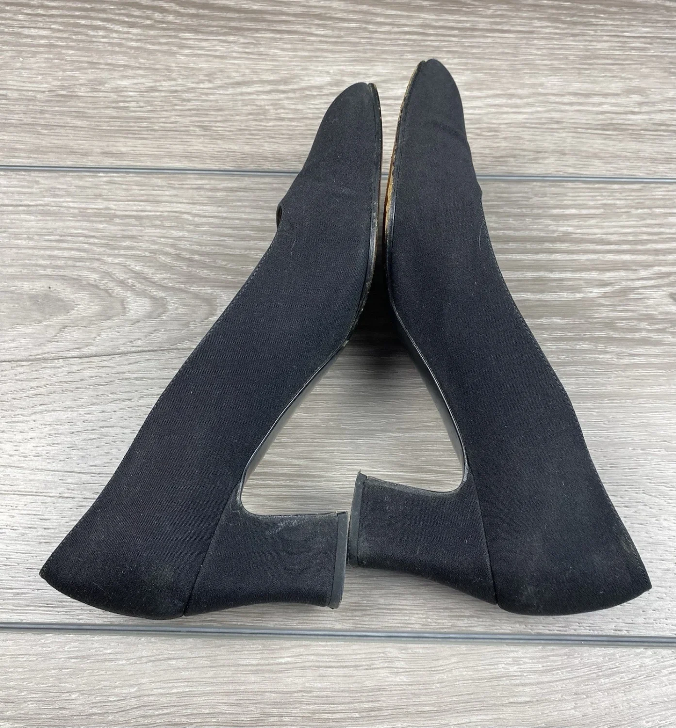Stuart Weitzman 女式中帮方头高跟鞋黑色 6 B 码-