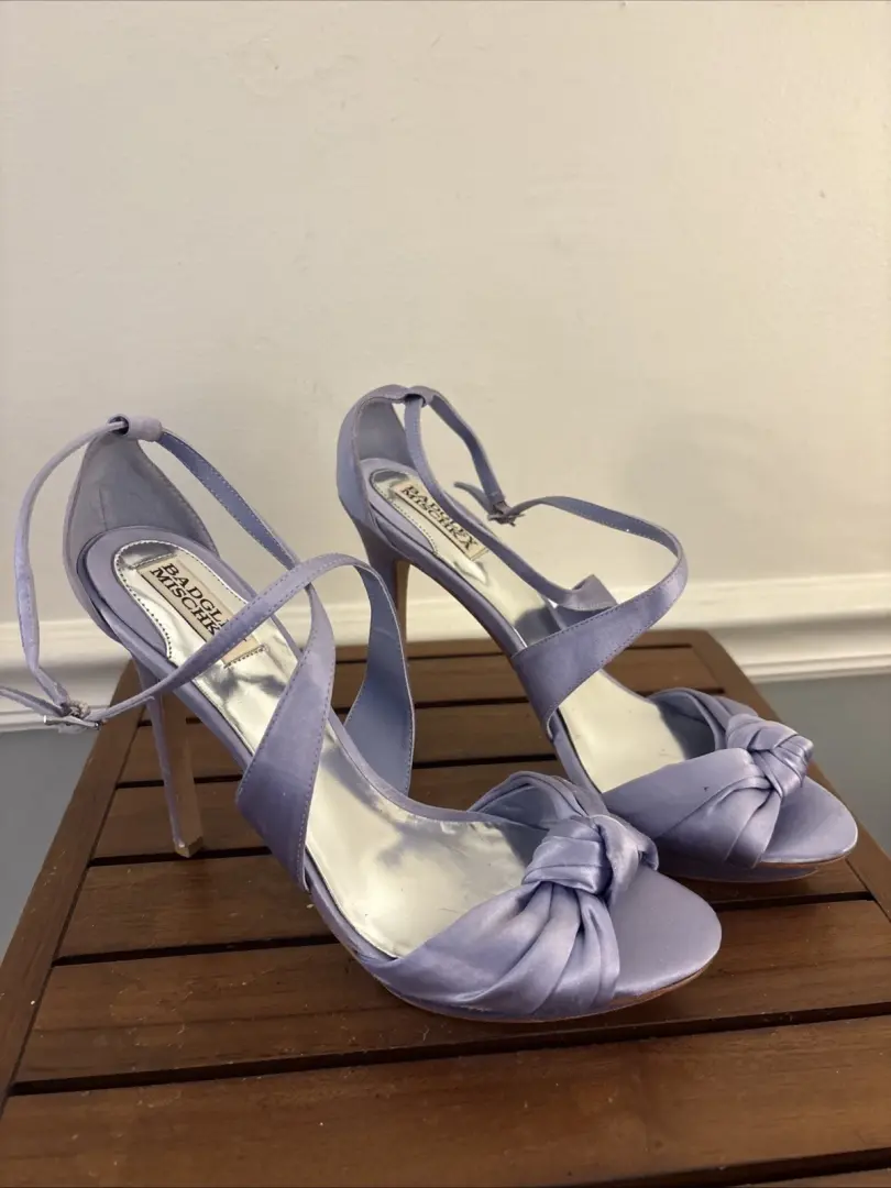 Badgley Mischka 缎面细高跟鞋高跟鞋 9 1/2 M 女式-