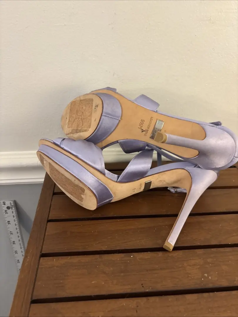 Badgley Mischka 缎面细高跟鞋高跟鞋 9 1/2 M 女式-