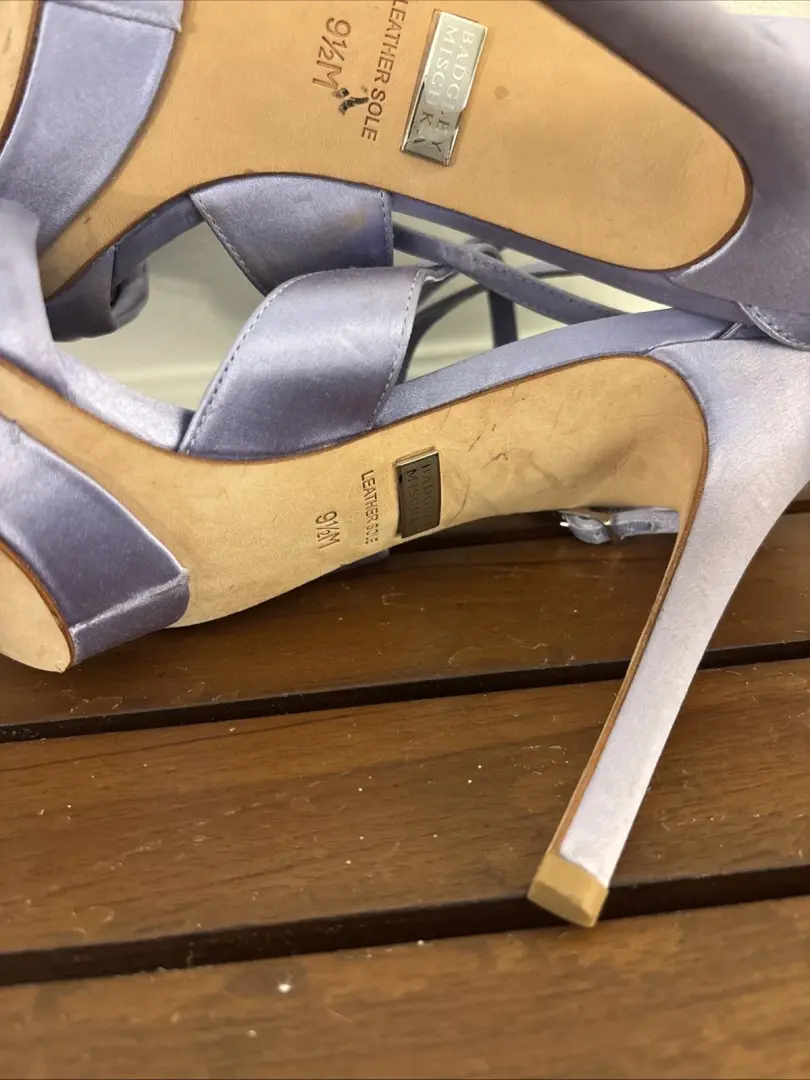 Badgley Mischka 缎面细高跟鞋高跟鞋 9 1/2 M 女式-