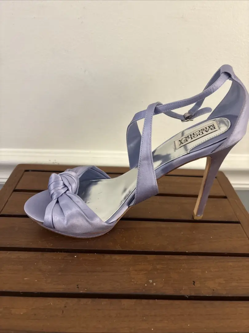 Badgley Mischka 缎面细高跟鞋高跟鞋 9 1/2 M 女式-