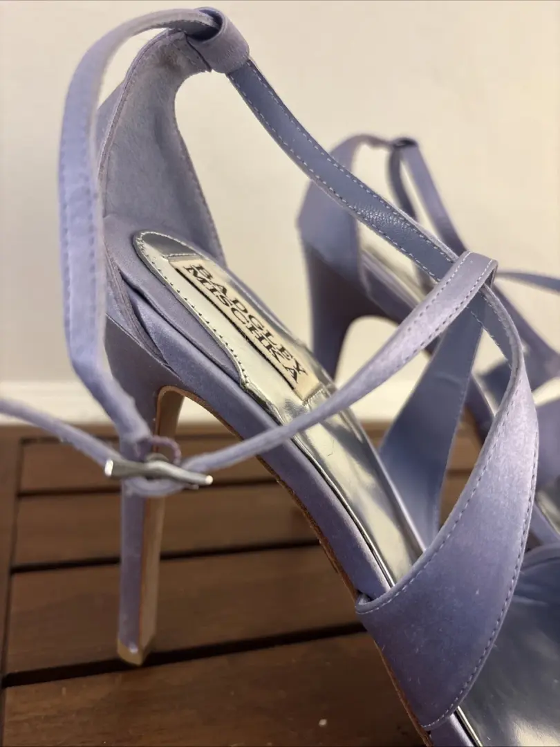 Badgley Mischka 缎面细高跟鞋高跟鞋 9 1/2 M 女式-