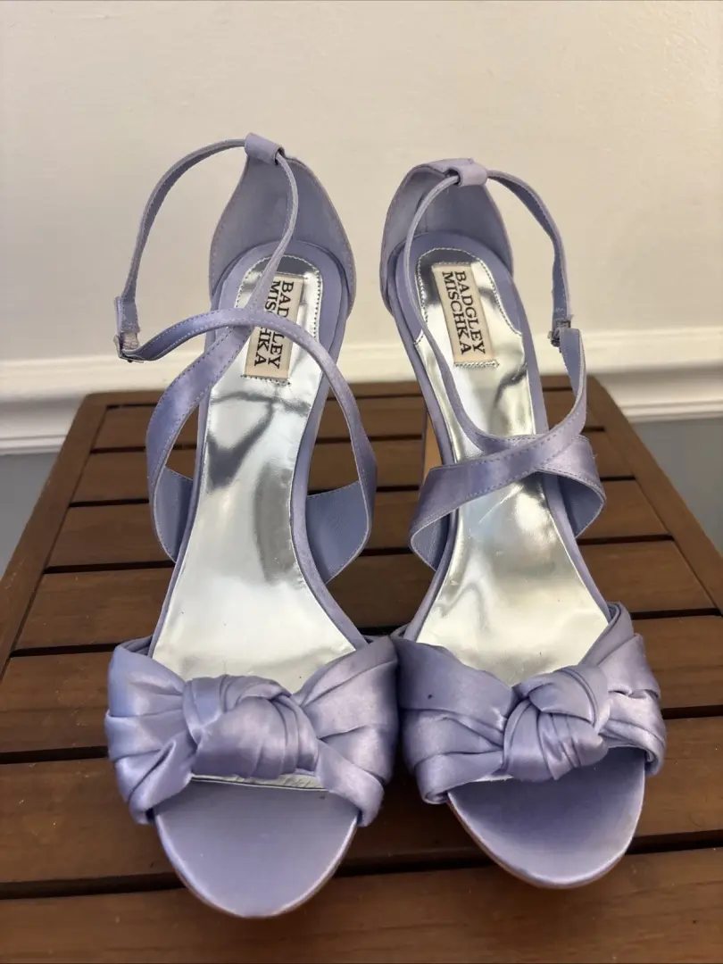 Badgley Mischka 缎面细高跟鞋高跟鞋 9 1/2 M 女式-