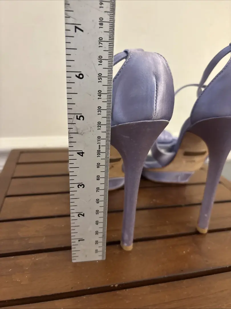 Badgley Mischka 缎面细高跟鞋高跟鞋 9 1/2 M 女式-