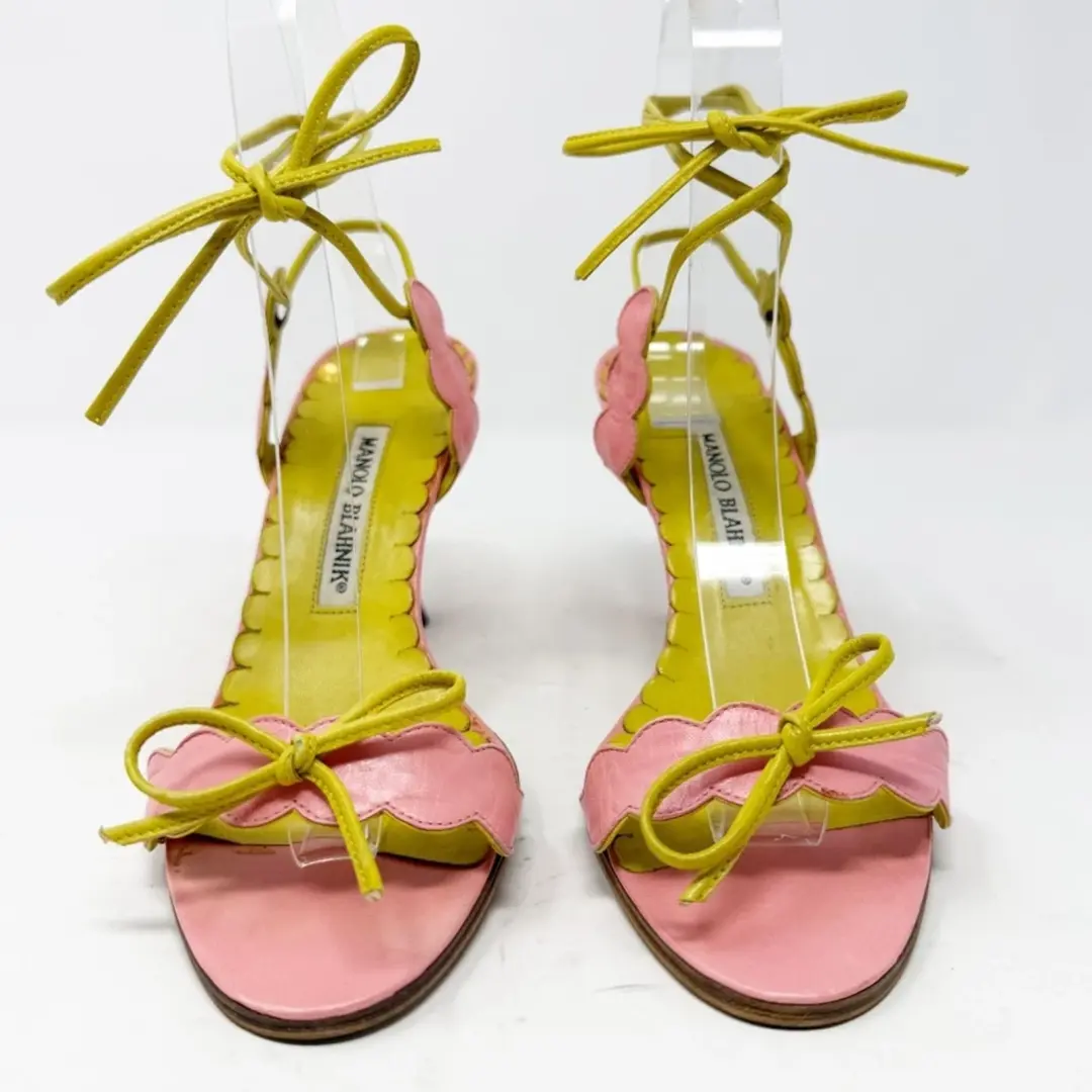 Manolo Blahnik 踝带凉鞋高跟鞋扇贝粉色黄色女式 EU 37 码-