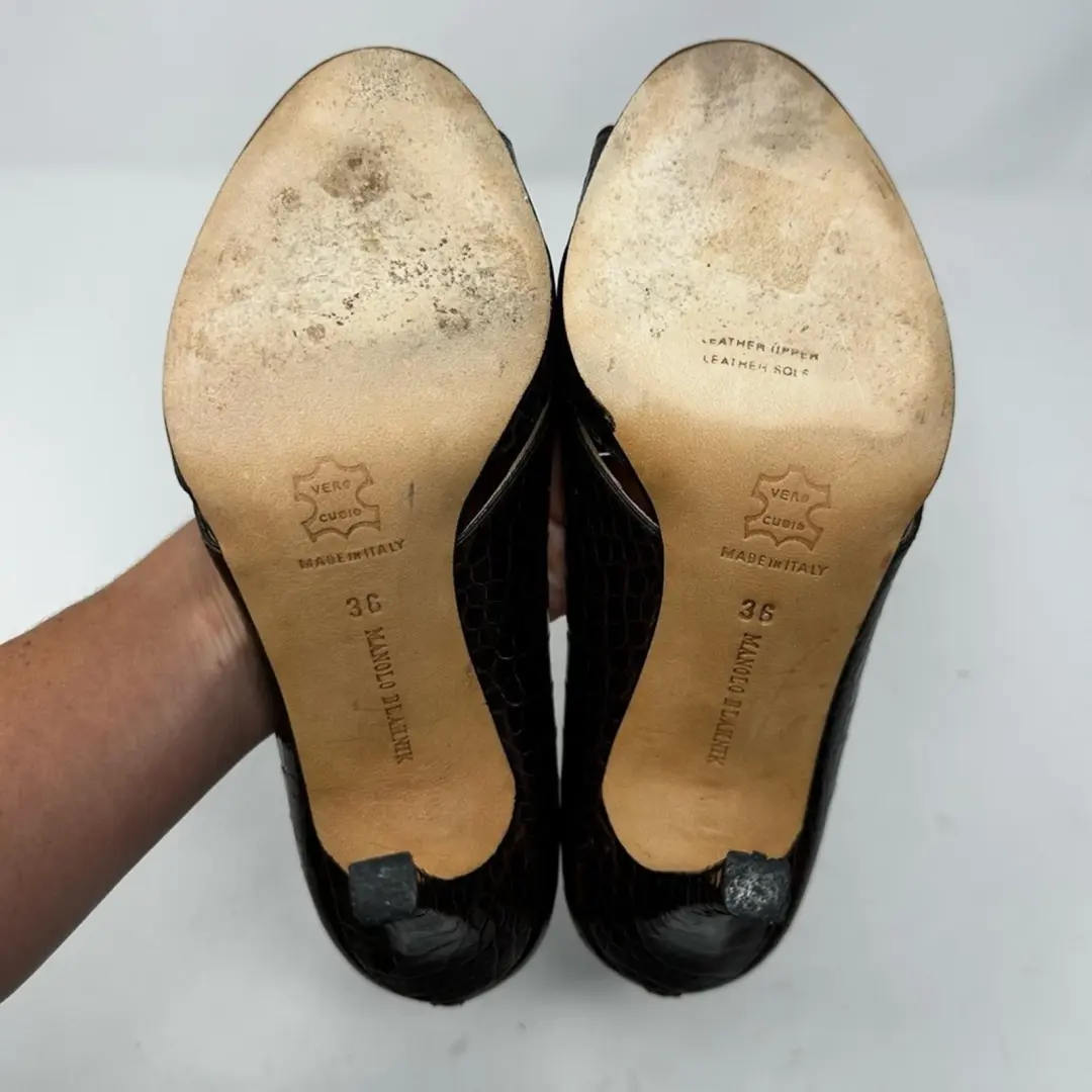 Manolo Blahnik Farinelli Croc 露趾镂空高跟鞋女式 EU 36 码-