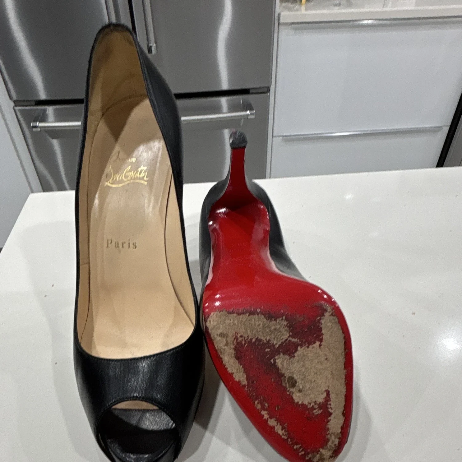 Christian Louboutin 黑色皮革露趾高跟鞋正品 120 毫米 39.5-