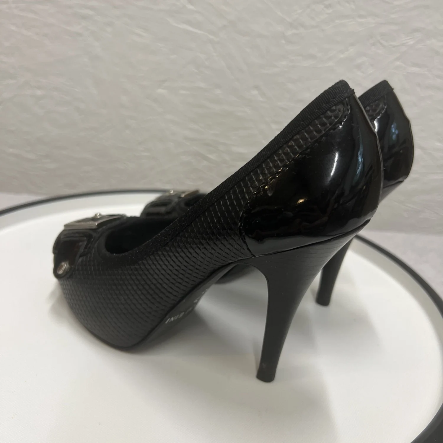 女士 Gianni Bini 正装鞋细高跟鞋露趾高跟鞋 7 码黑色圆点 Y2k-