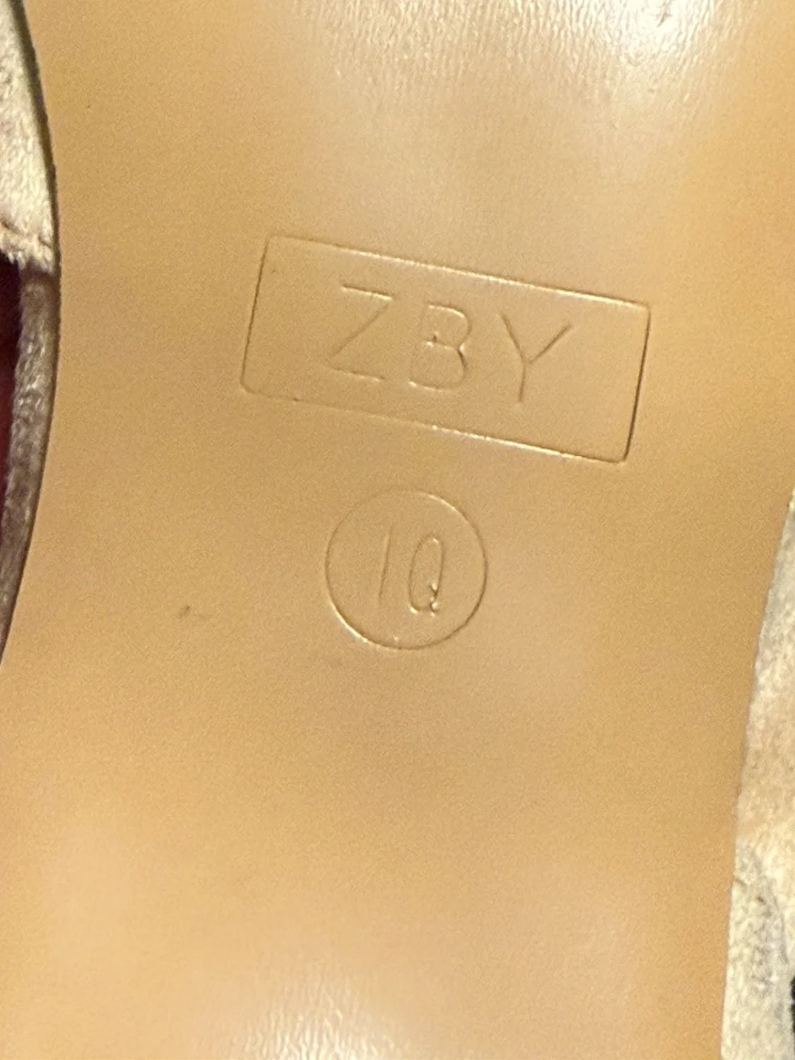CBK Quiet 豪华波西米亚中性麂皮绒感觉中跟鞋 ZBY 出品-