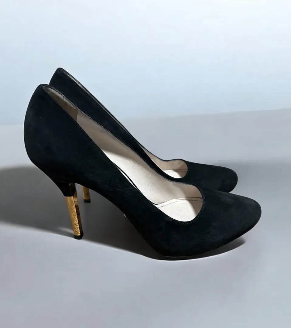 Prada 黑色麂皮绒金属高跟鞋 37.5 码 EU 带盒防尘袋卡-