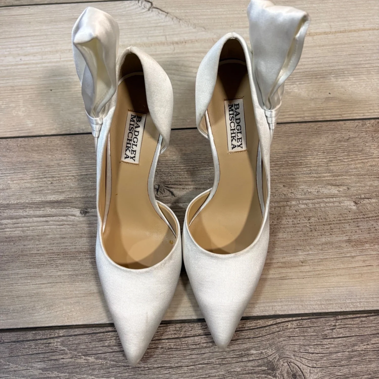 Anthropologie Badgley Mischka 白色 Alejandro 尖头高跟鞋 D'Orsay-