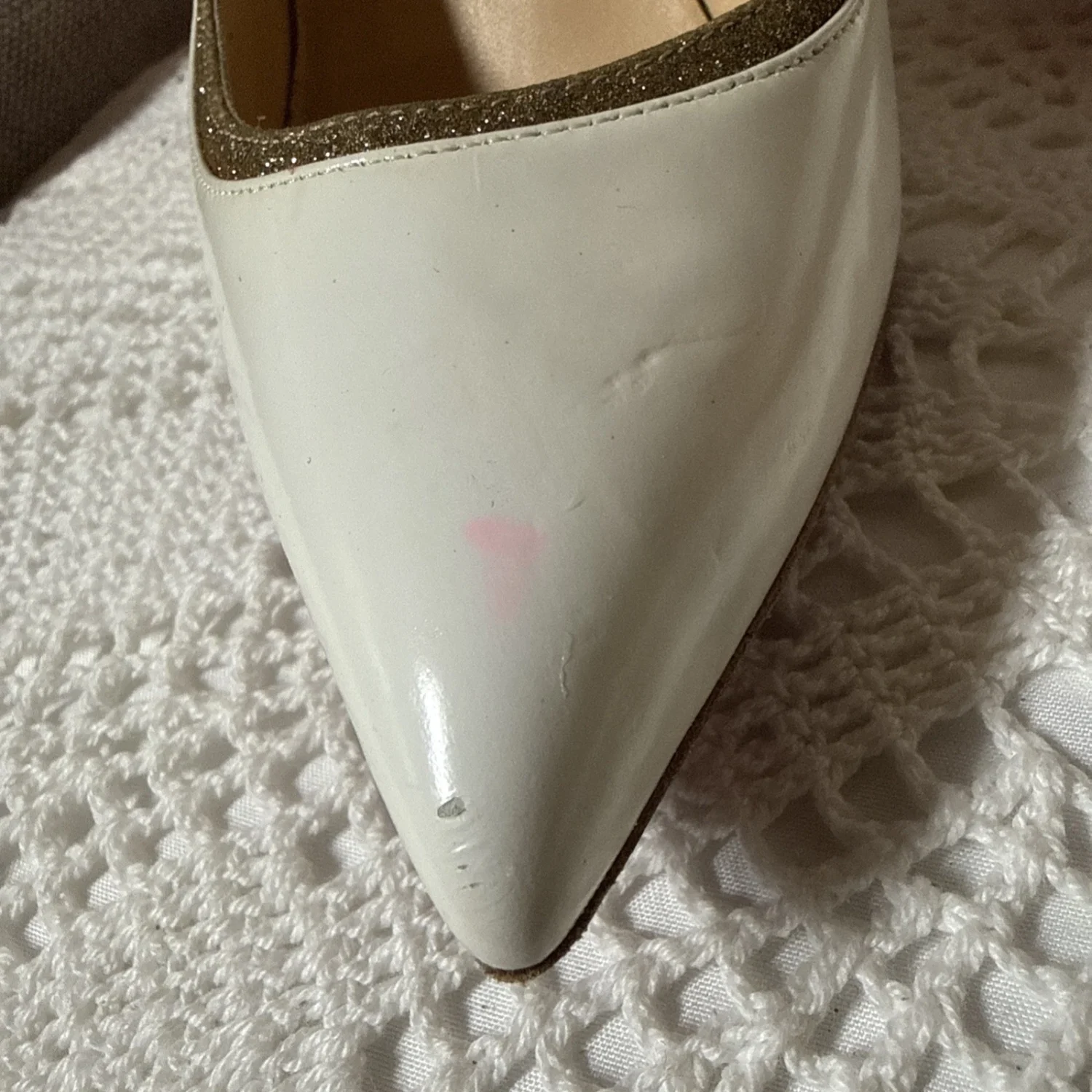 Christian Louboutin女式细跟高跟鞋欧盟37/美国7号-