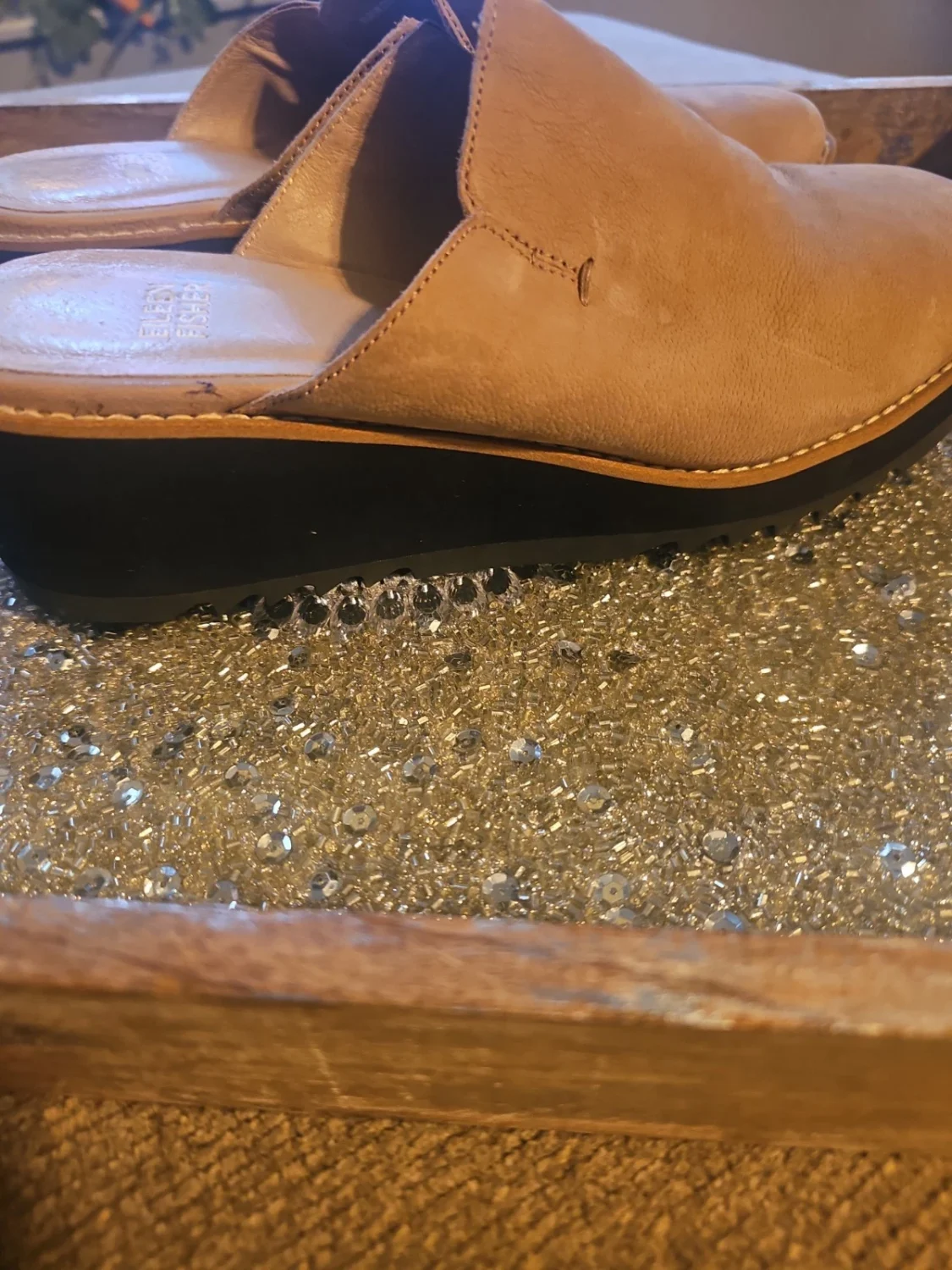 EILEEN FISHER Loti Clog 女式 8.5 棕褐色翻滚磨砂皮革楔形骡子拖鞋-