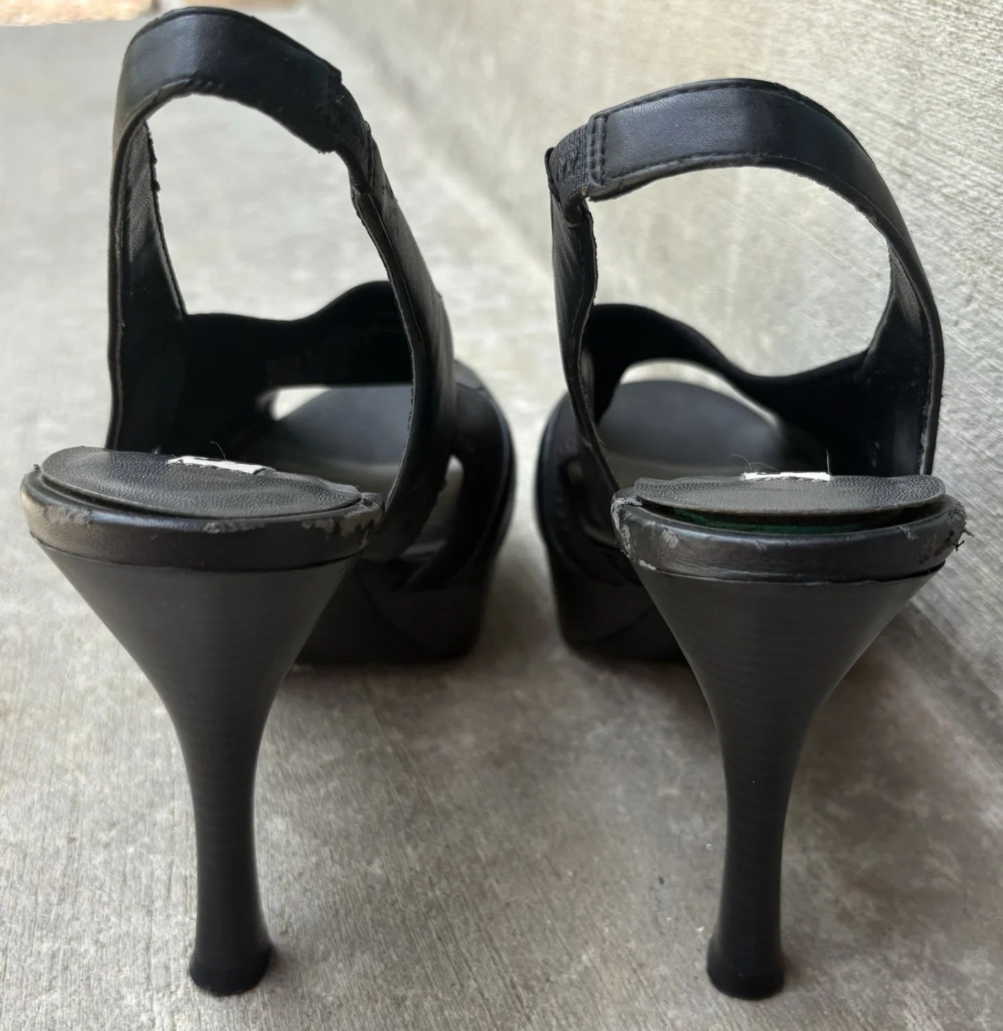 女式 Simply Vera Vera Wang 高 4 英寸高跟鞋黑色 9 码休闲工作服鞋-