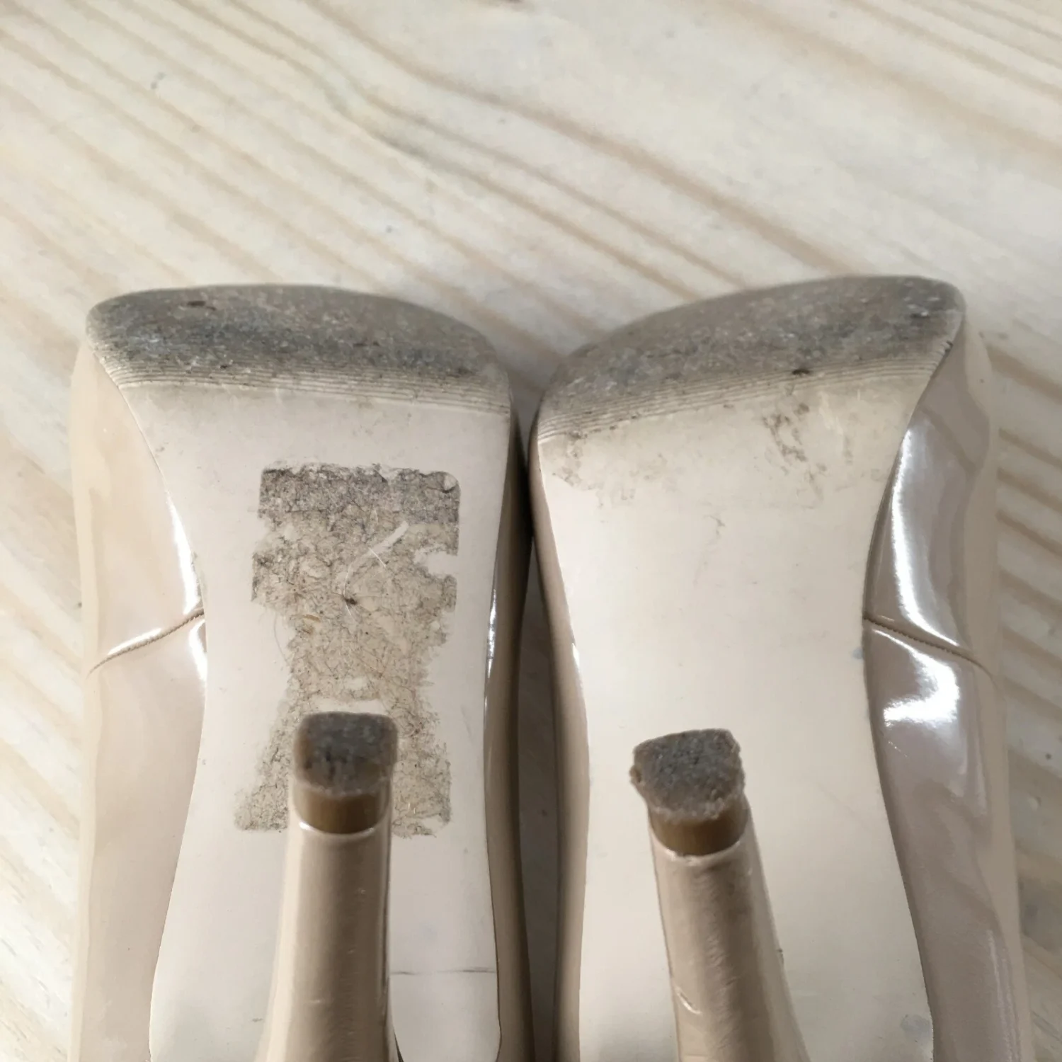 Madden 女孩高跟鞋女式 7.5 Getta 高跟鞋细高跟鞋米色人造皮革懒人鞋-