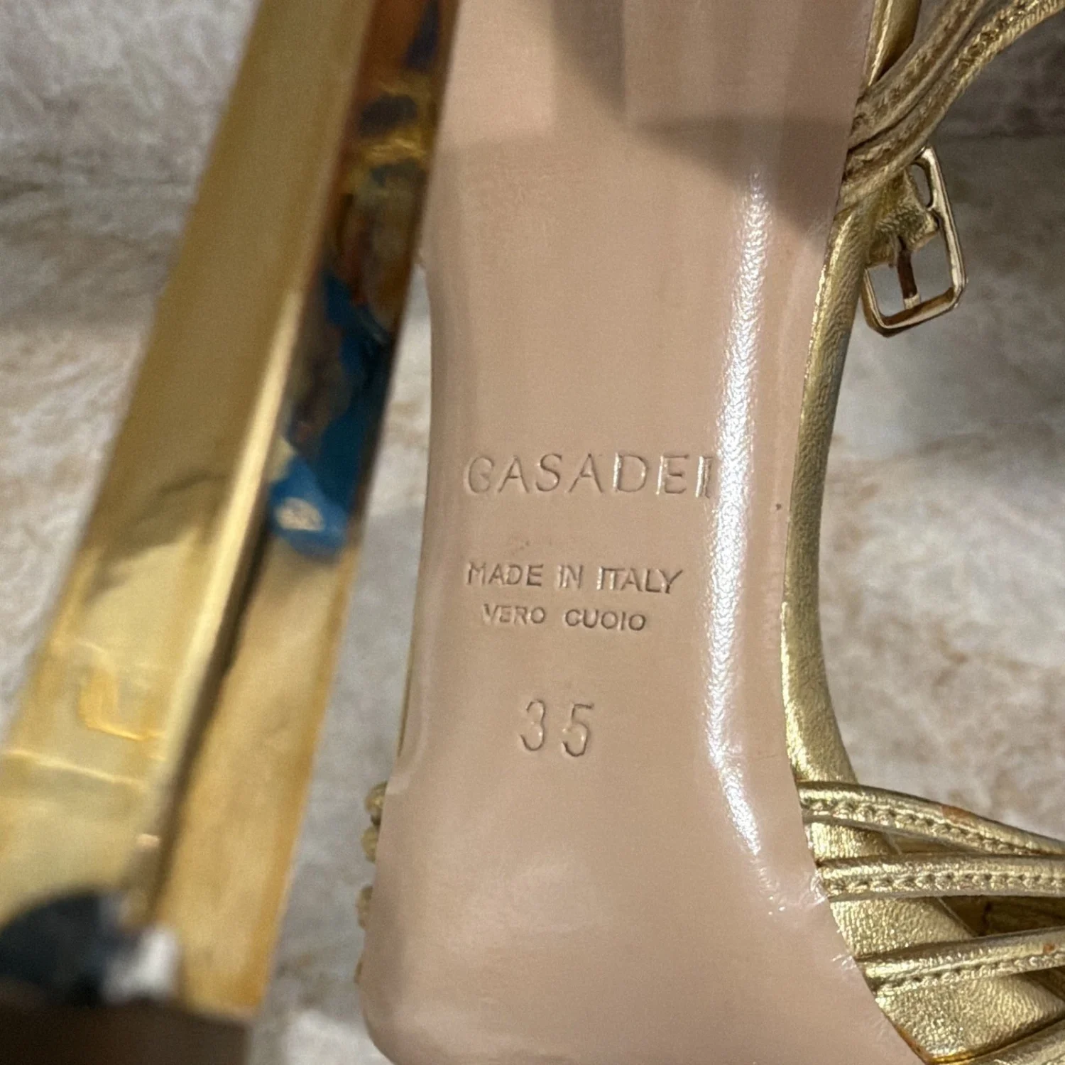 Casadei女式金色皮革绑带踝带露趾细高跟鞋5-