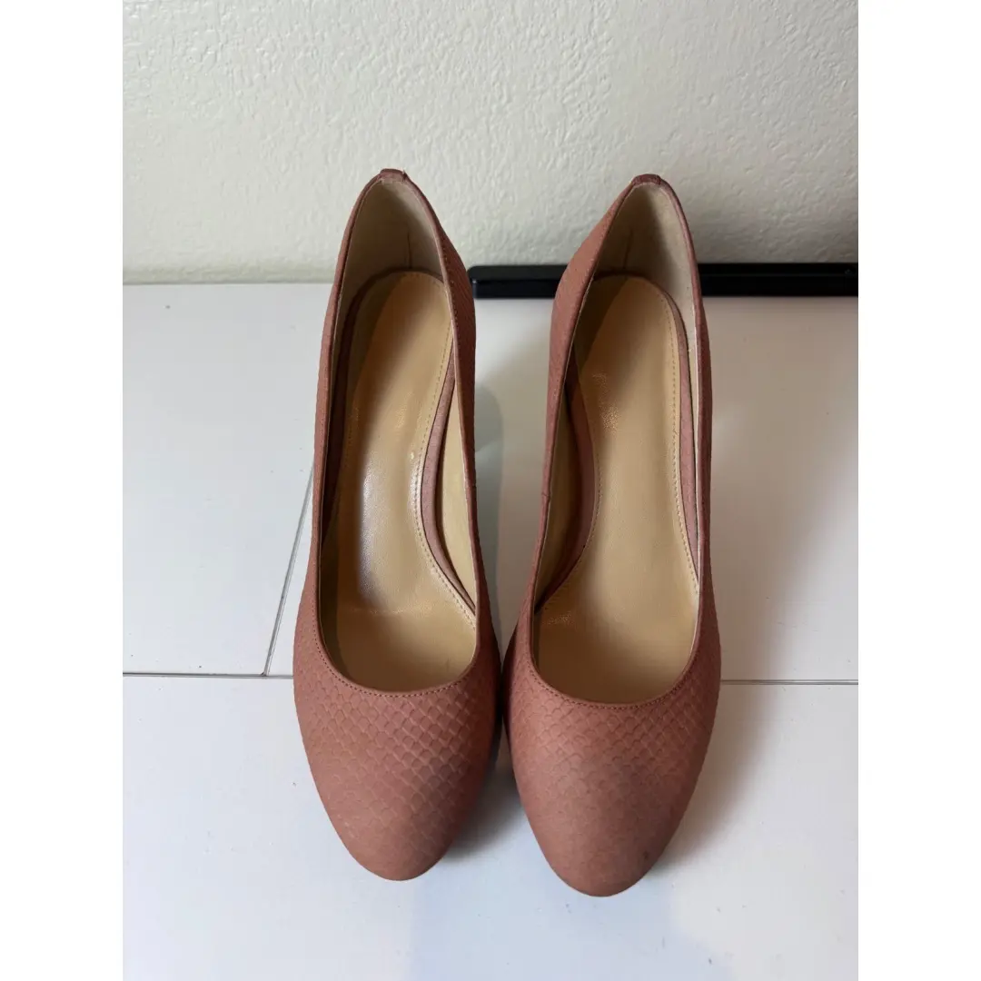 Michael Kors Pumps 女式 8.5 米粉色蛇皮粗跟极简主义-