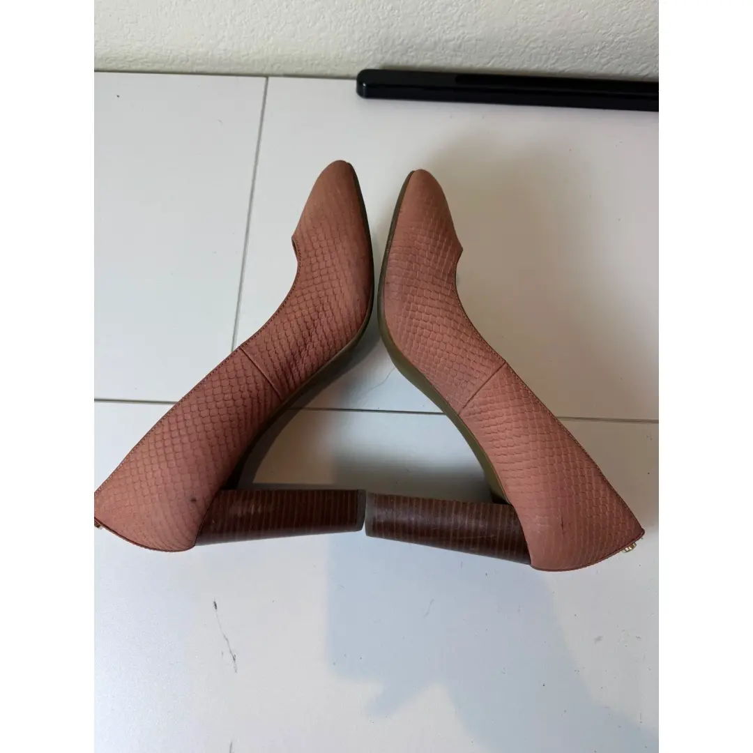 Michael Kors Pumps 女式 8.5 米粉色蛇皮粗跟极简主义-
