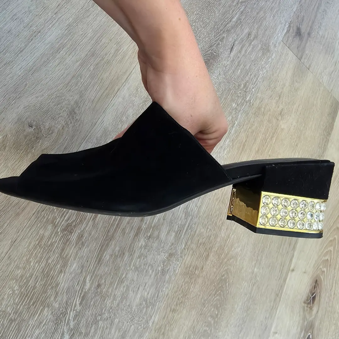 Jeffrey Campbell Teseida 黑色麂皮绒皮革方跟骡子 尺寸 9 水钻宝石-