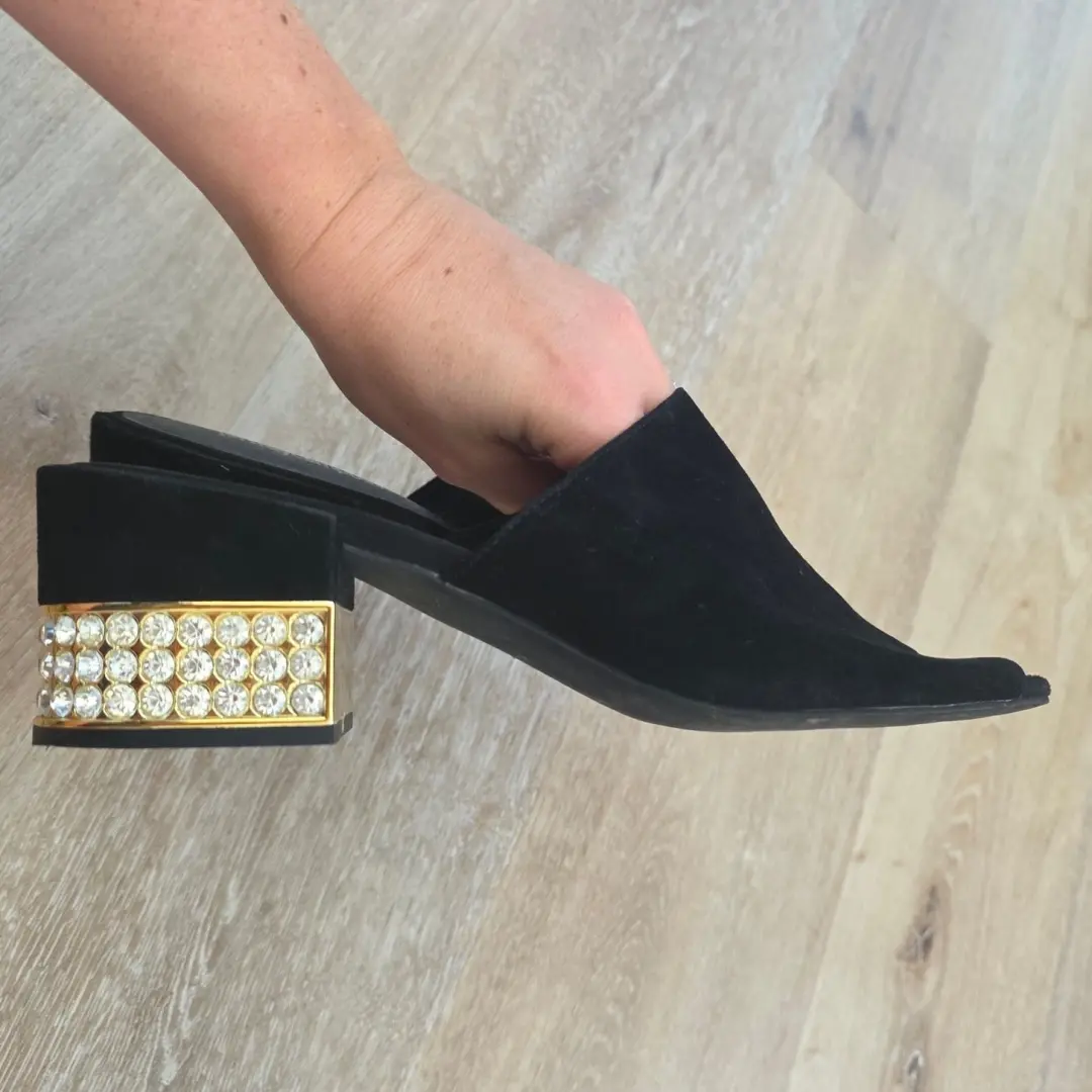 Jeffrey Campbell Teseida 黑色麂皮绒皮革方跟骡子 尺寸 9 水钻宝石-