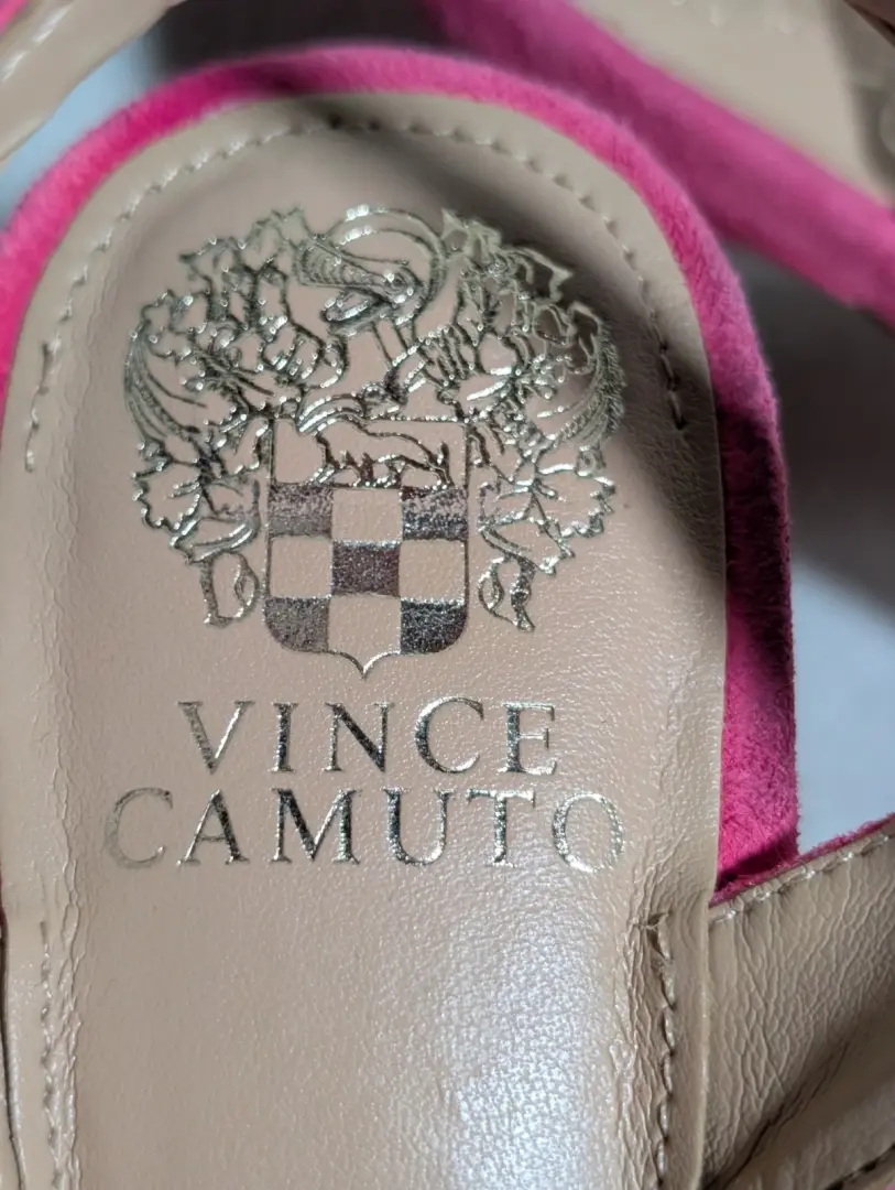 粉色麂皮绒 Peep-Toe 露跟凉鞋高跟鞋 Vince Camuto 尺寸 12 非常干净。-