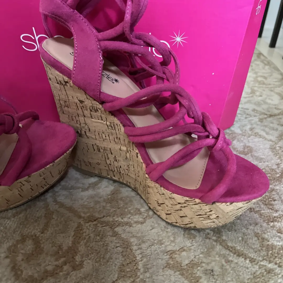 🦄😎🩷Pink Shoedazzle 7.5 坡跟高跟鞋-踝带鞋 Karlotta 二手状况完好-