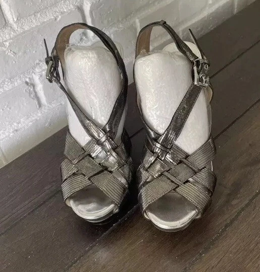 👠😎🩶Michael Kors 女式金属厚底高跟鞋绑带凉鞋 5.5 码-