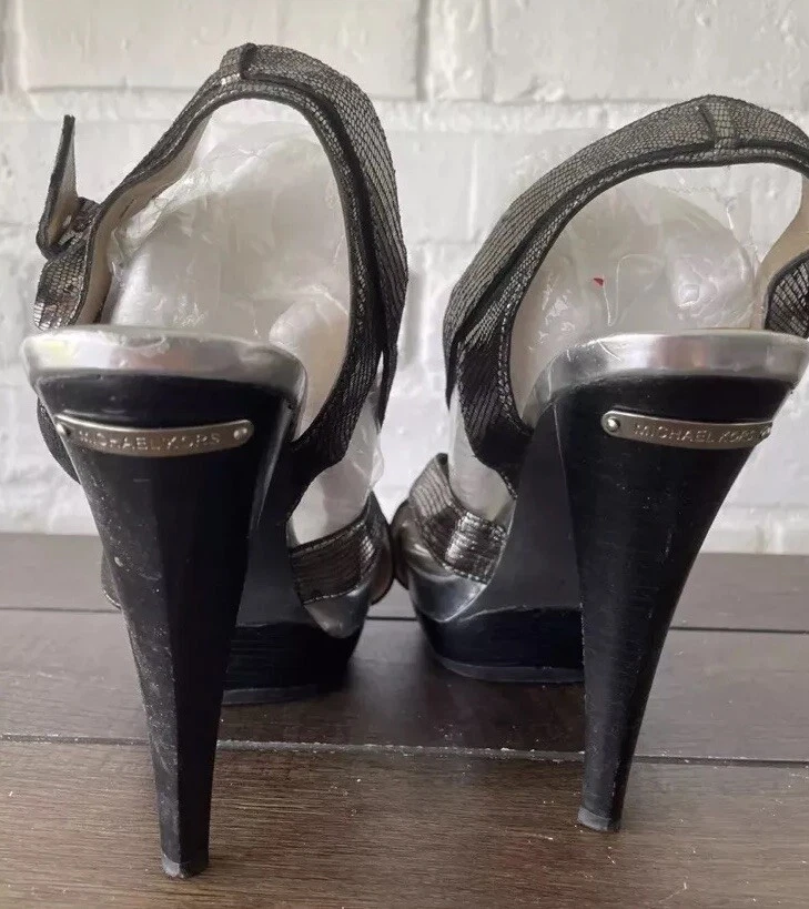 👠😎🩶Michael Kors 女式金属厚底高跟鞋绑带凉鞋 5.5 码-