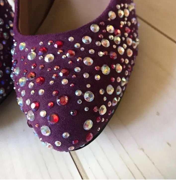 👠😎💜Vince Camuto 紫色麂皮绒串珠 6 码高跟鞋-
