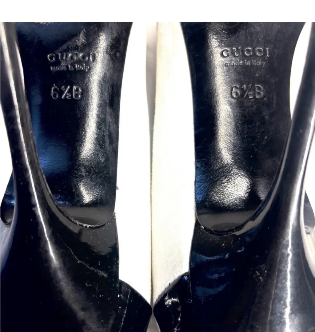 GUCCI 高跟鞋 Lux 白色磨砂黑色漆皮露趾高跟鞋,尺寸 6.5B-