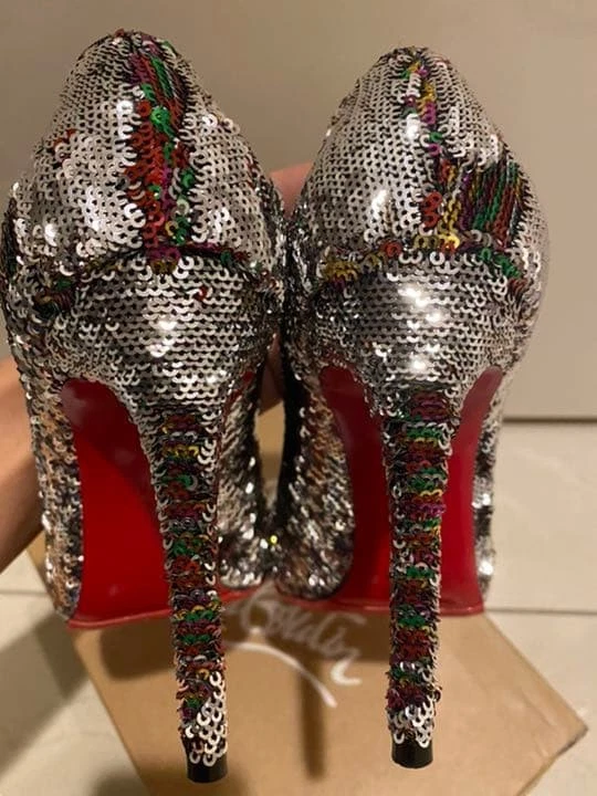 CHRISTIAN LOUBOUTIN 变色亮片泵银色多色正品-