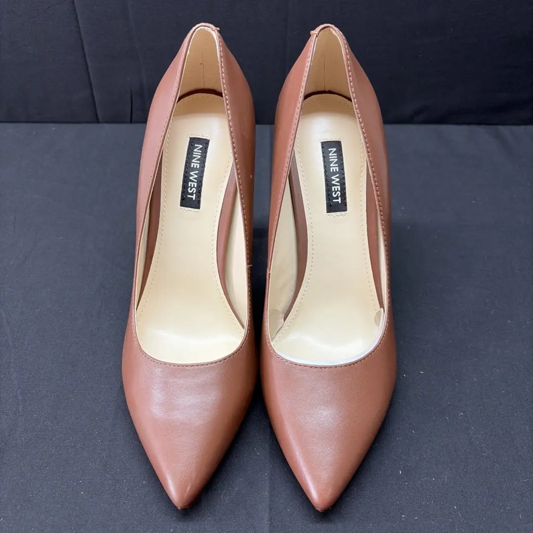 Nine West 女式 Tatiana 泵,中号棕色皮革 210,当天 7 码发货!-