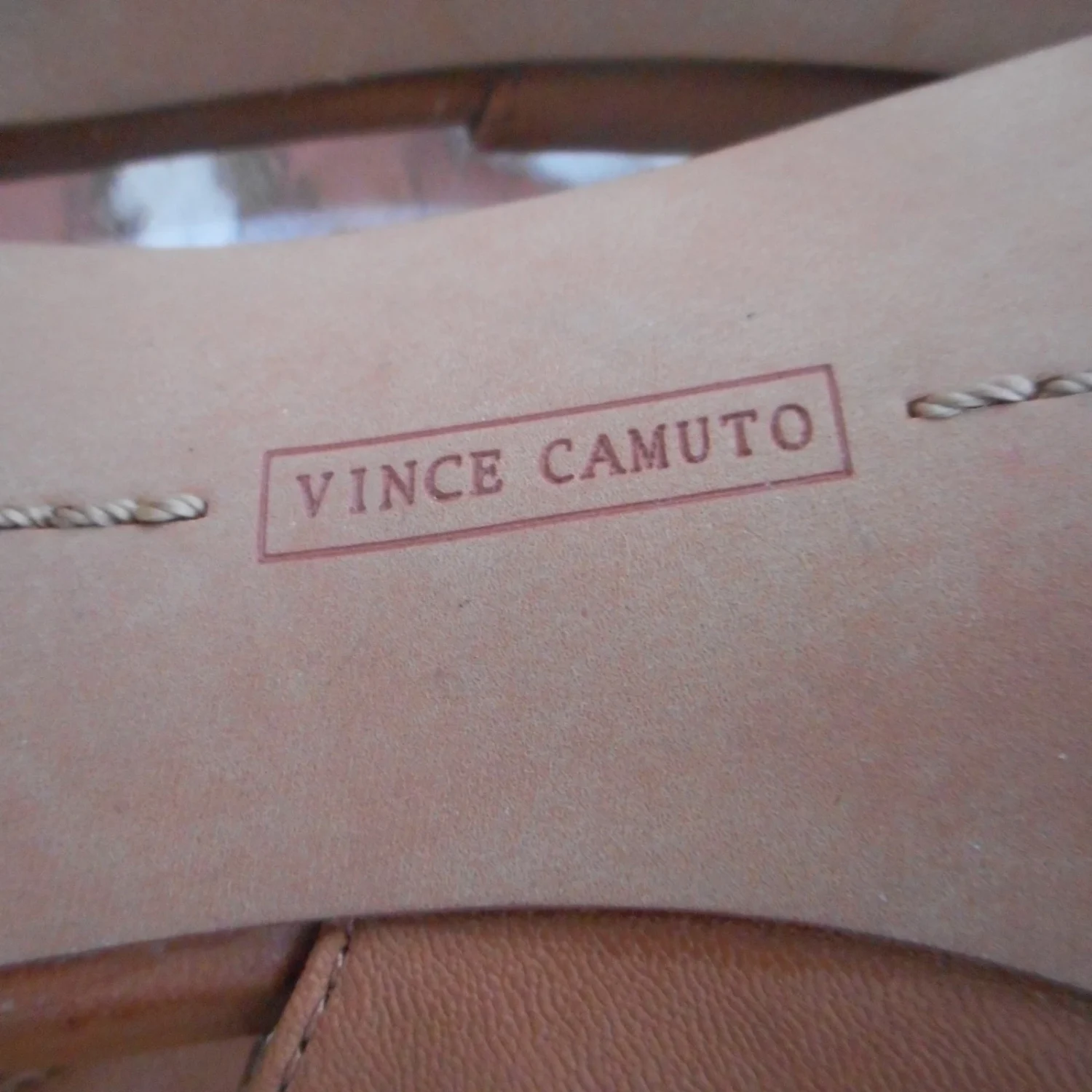 Vince Camuto VC-Nissah 皮革露跟棕色 8M-