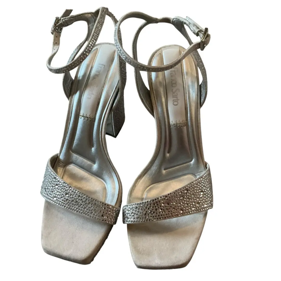 Franco Sarto 女式 5 码 L-Daffy 踝带高跟鞋水钻银色-
