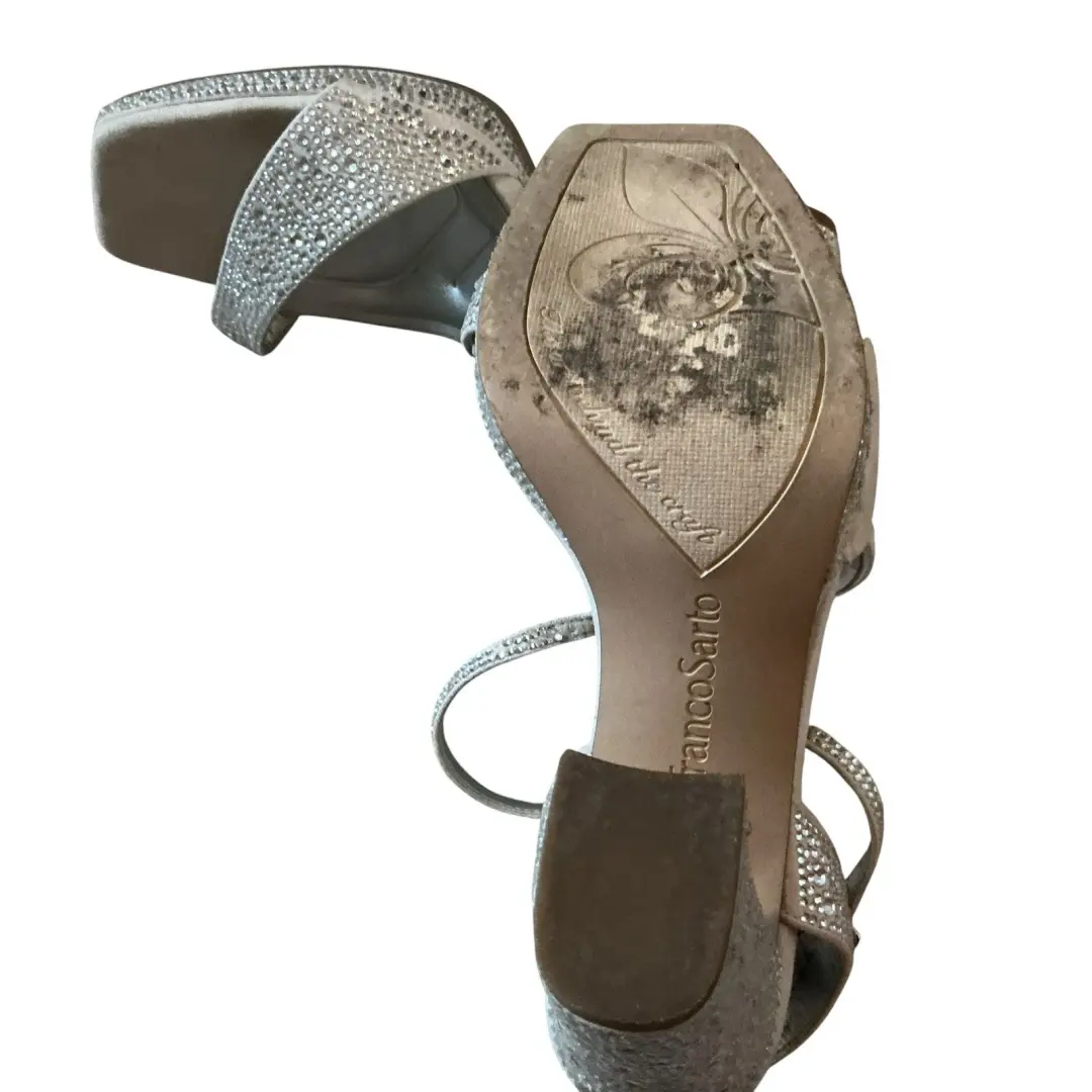 Franco Sarto 女式 5 码 L-Daffy 踝带高跟鞋水钻银色-