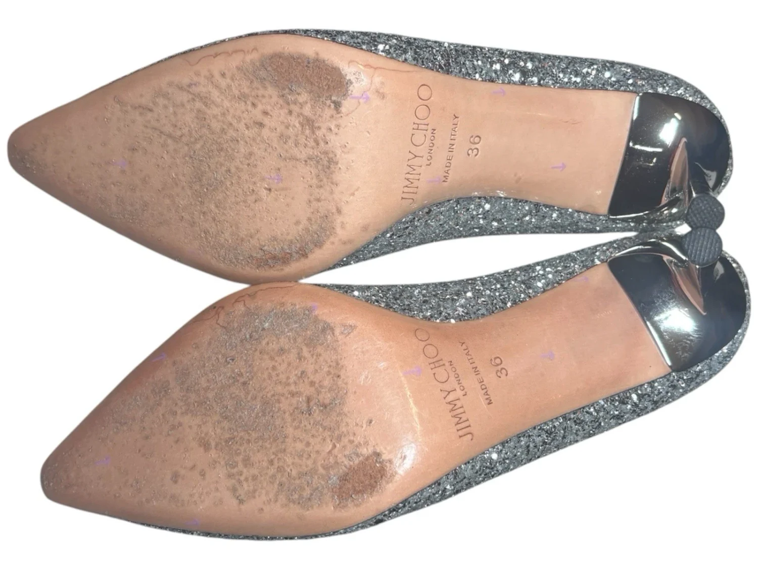Jimmy Choo 白金混合涂漆粗闪光泵尺寸 36 免运费-