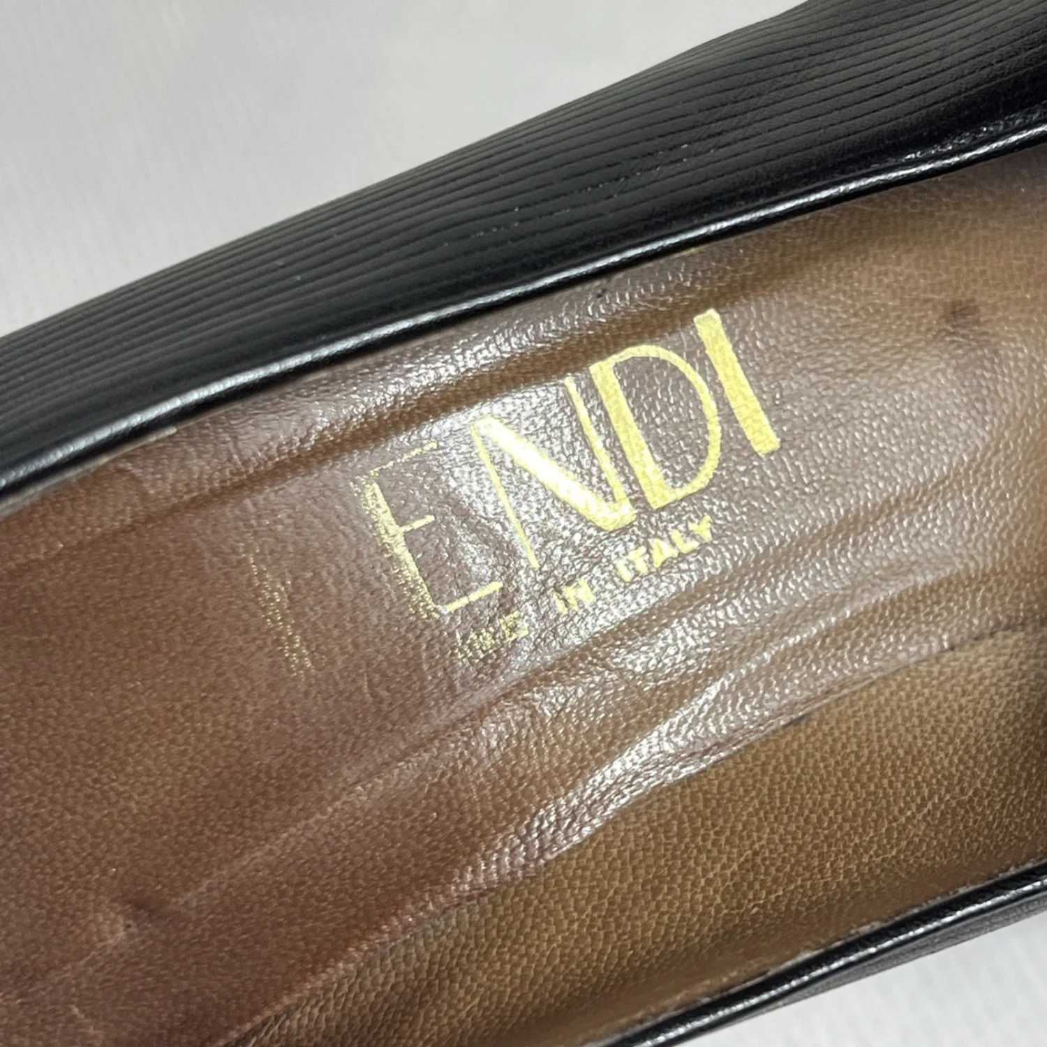 Fendi 复古 Garolino Zucchino FF 标志雕塑鞋跟黑色皮革高跟鞋 7.5 码-