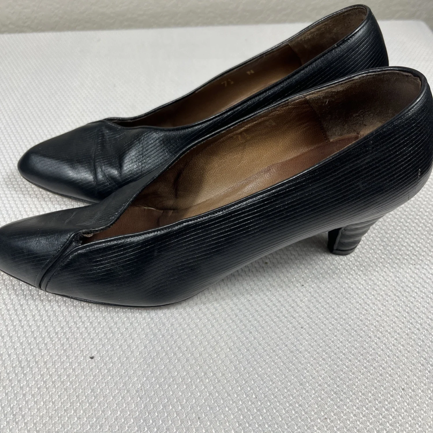 Fendi 复古 Garolino Zucchino FF 标志雕塑鞋跟黑色皮革高跟鞋 7.5 码-