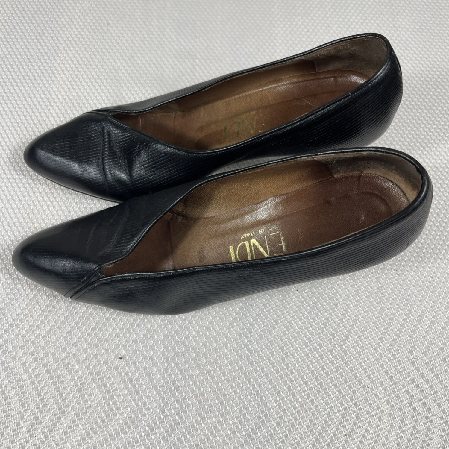Fendi 复古 Garolino Zucchino FF 标志雕塑鞋跟黑色皮革高跟鞋 7.5 码-