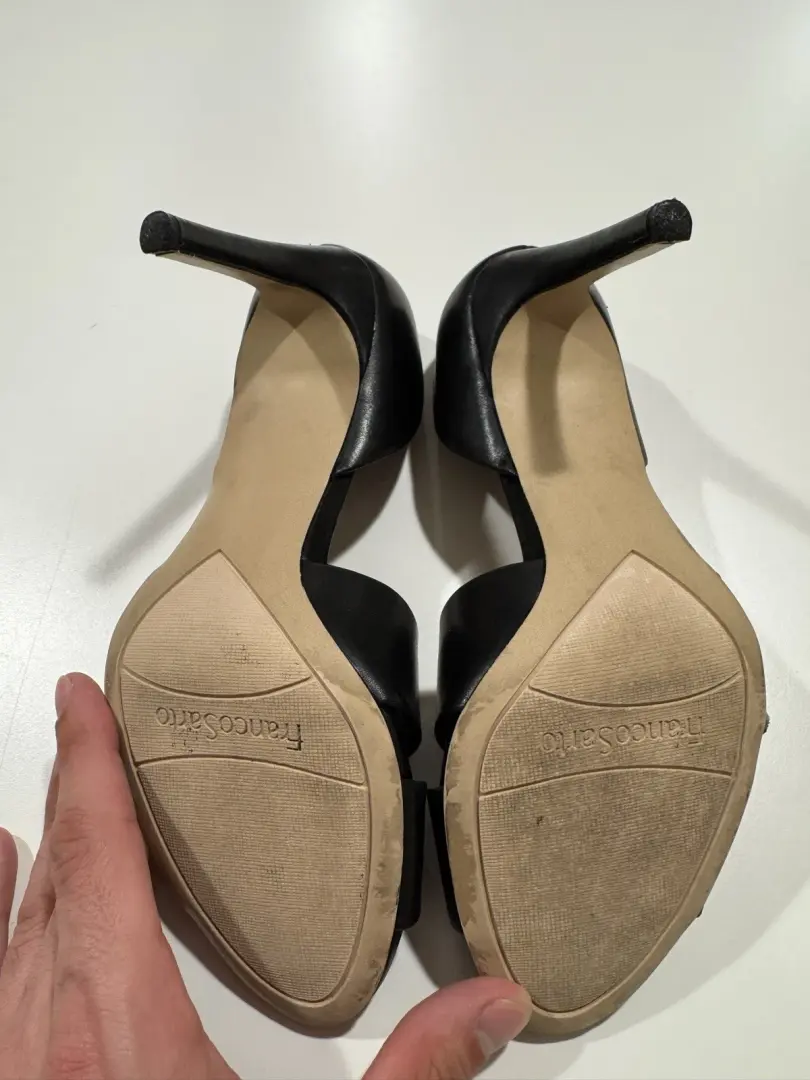 Franco Sarto Peep-Toe 高跟鞋带扭转细节尺寸 7.5 英寸黑色状况良好-