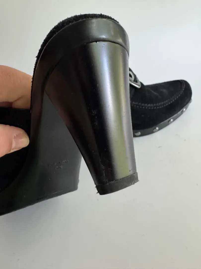 Stuart Weitzman 木屐 Y2K 拖鞋 8 码黑色麂皮绒耳钉金属扣银色 90 年代-