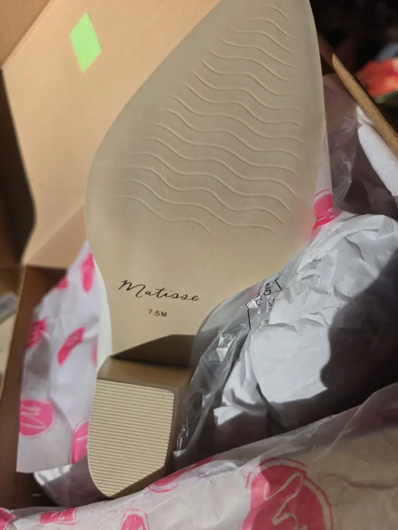 女士 Matisse Cammy Mule 白色皮革尖头 7.5 码-