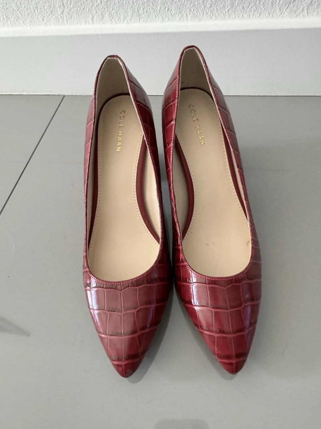 Cole Haan 3 英寸泵 Fuschia Snake 尺寸 7B-