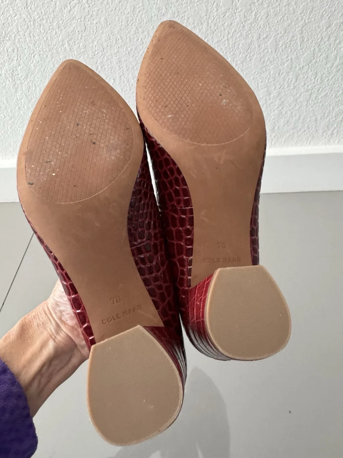 Cole Haan 3 英寸泵 Fuschia Snake 尺寸 7B-