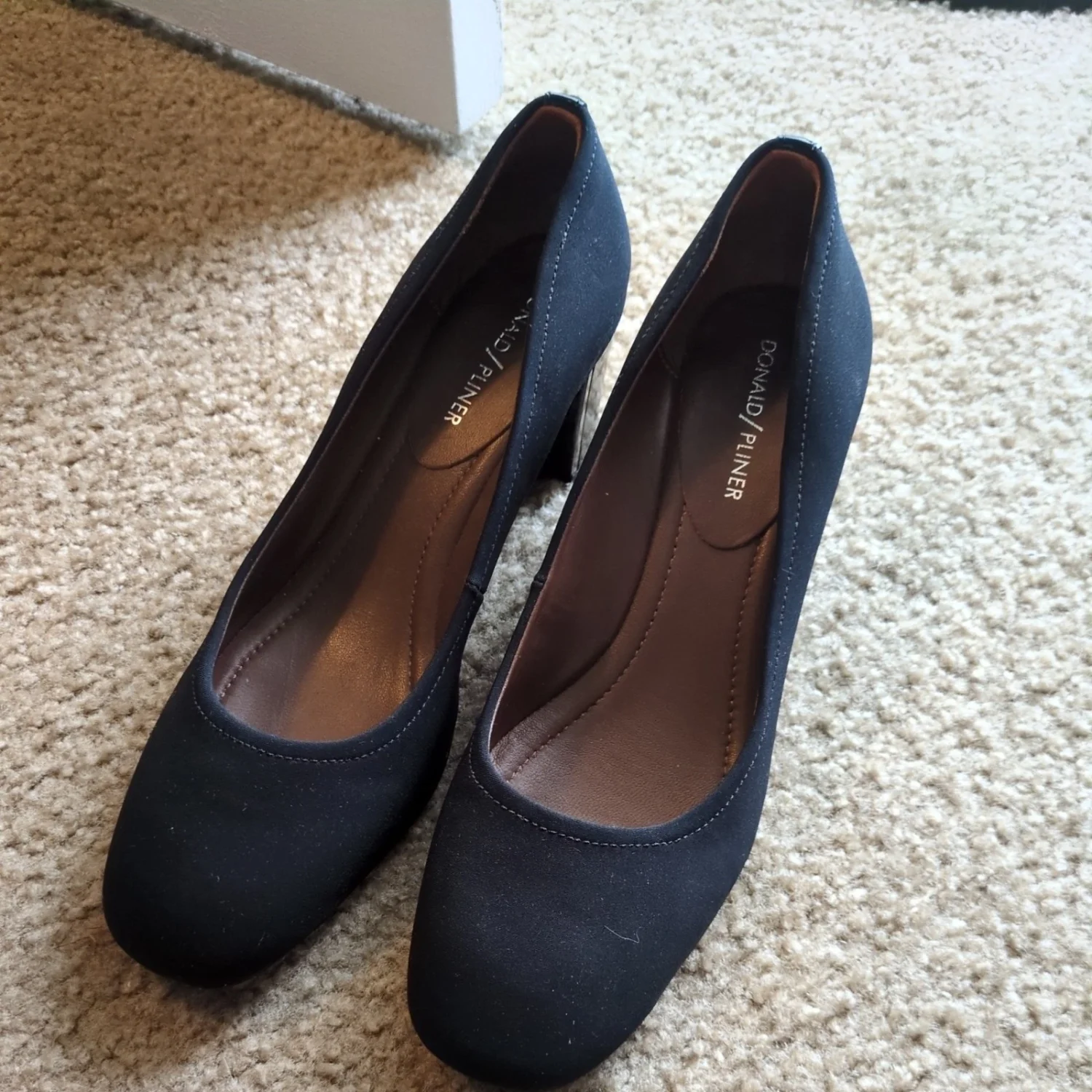 Donald J. Pliner Corin 高跟鞋 黑色女鞋 9.5M 码-