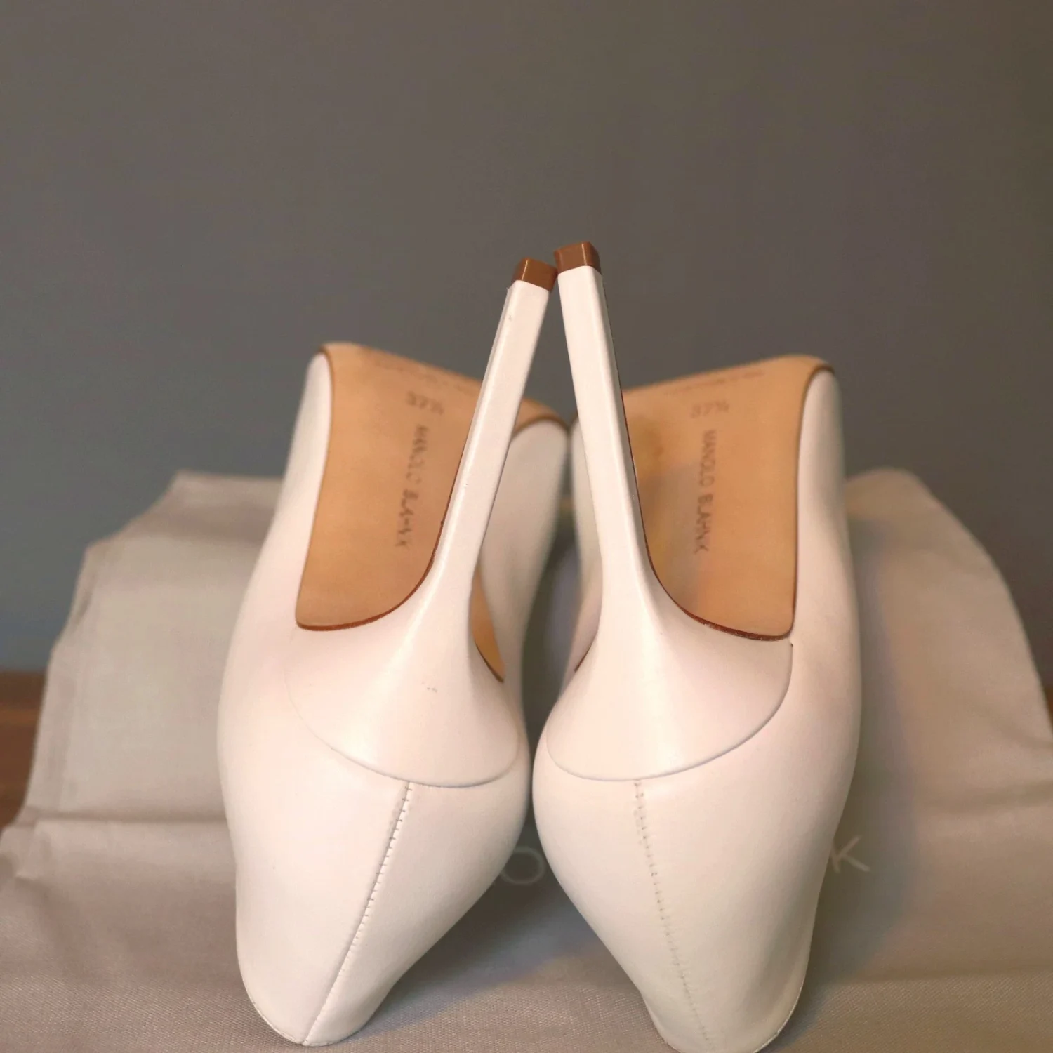 Manolo Blahnik 37.5 白色细高跟鞋经典 BB 高跟鞋-