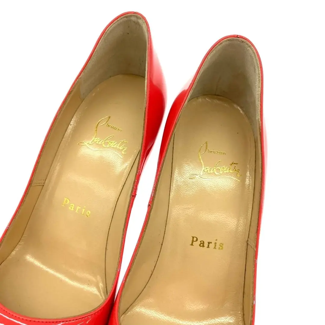 Christian Louboutin 粉色专利窥视泵 36-