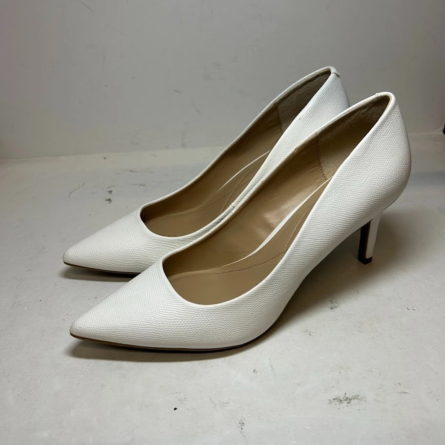 Alfani 女式 9.5 M 白色人造皮革牛仔裤尖头高跟鞋 DISPLAYNA5-