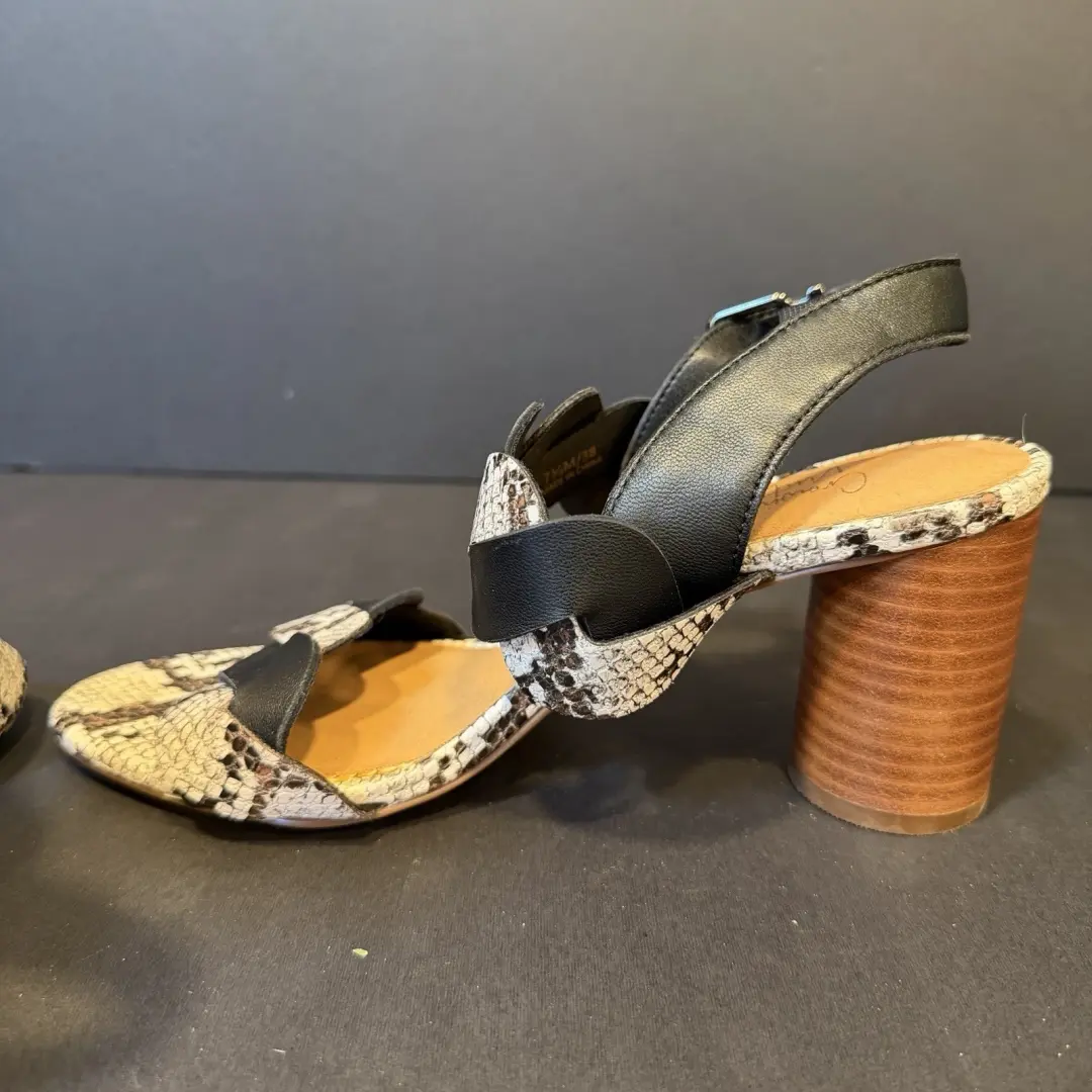 Crown Vintage Varenka Snakeskin Block Heel Slingback Sandal Size 7